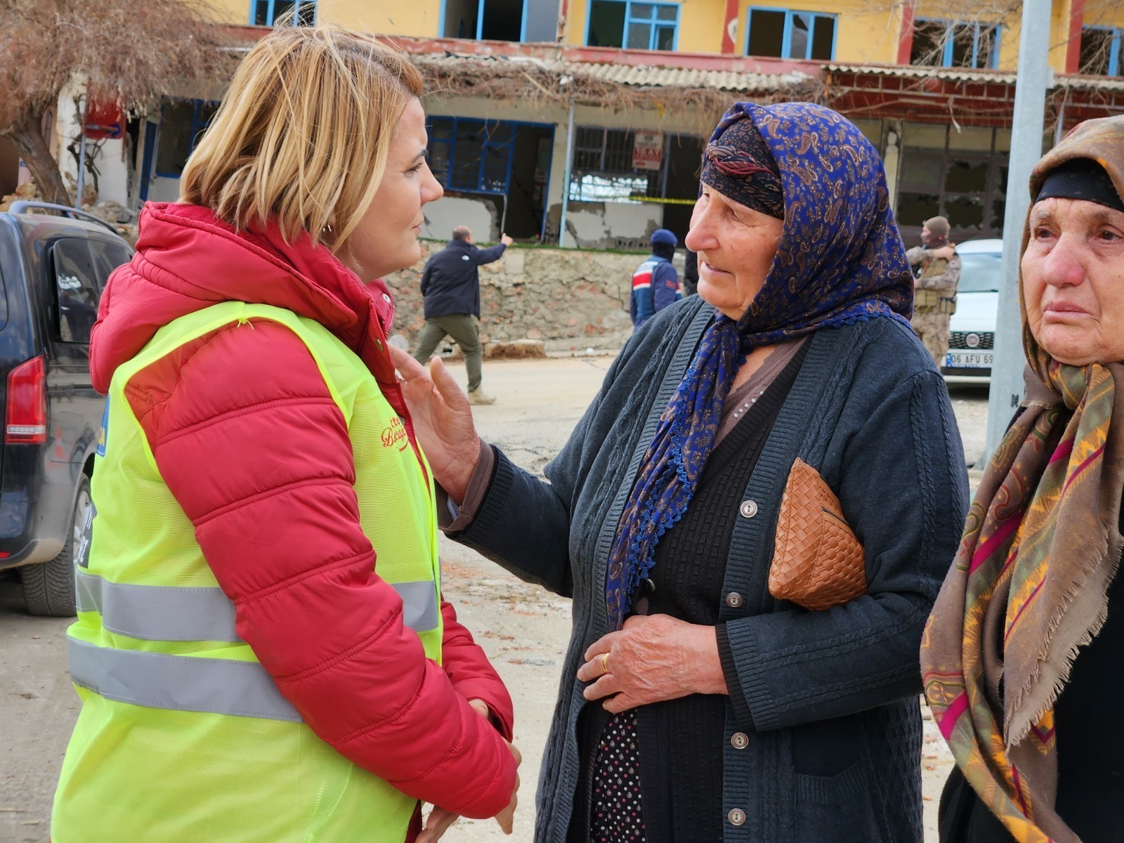 Başkan Hürriyet’ten 6 Şubat mesajı (5)