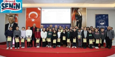 derince-belediyesinden-vatan-sevgisi-siirlerle-taclandirildi_779