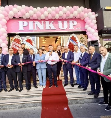 543432652_10165045867714863_5160776666094780907_n