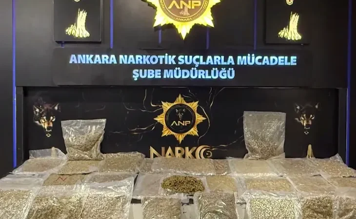 74-ilde-zehir-tacirlerine-darbe-1-811-gozalti-1758004312-34_large