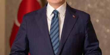 kocaeli-buyuksehir-belediye-baskani-doc-dr-tahir-buyukakin