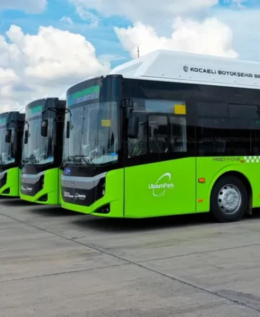 kocaeli-de-toplu-tasimada-huzuru-bozan-78-sofore-ceza-1757570763-332_large