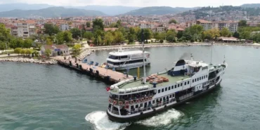 kocaeli-de-vapur-kullananlar-sansli-ucretler-yariya-iniyor-1757081517-199_large