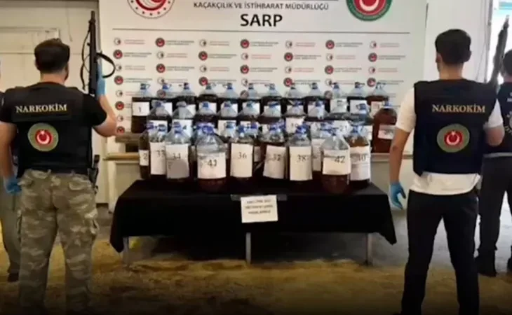 sarp-ve-gurbulak-ta-dev-uyusturucu-operasyonu-1757401462-260_large