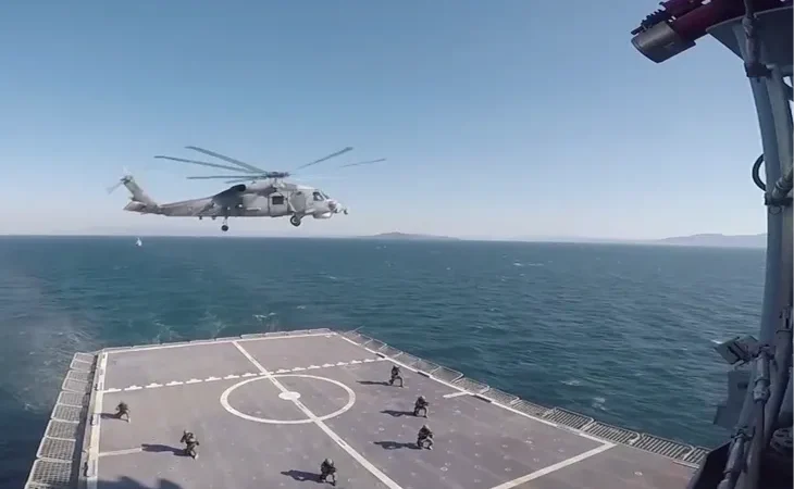 2025-tatbikati-basladi-92-gemi-ve-66-hava-unsuru-tatbikatta-1759763717-110_large