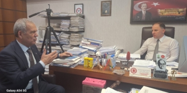 20251024-tgf-heyetinden-chpli-yavuzyilmaza-ziyaret-basinin-sorunlari-gorusuldu-343695-98b1cce3d834a46206ac (1)