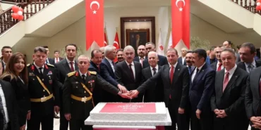 bursa-da-cumhuriyet-bayrami-coskusu-1761736990-562_large