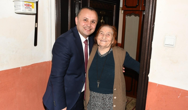 d27af15a-e3e9-47a5-b6af-611883b6a89e