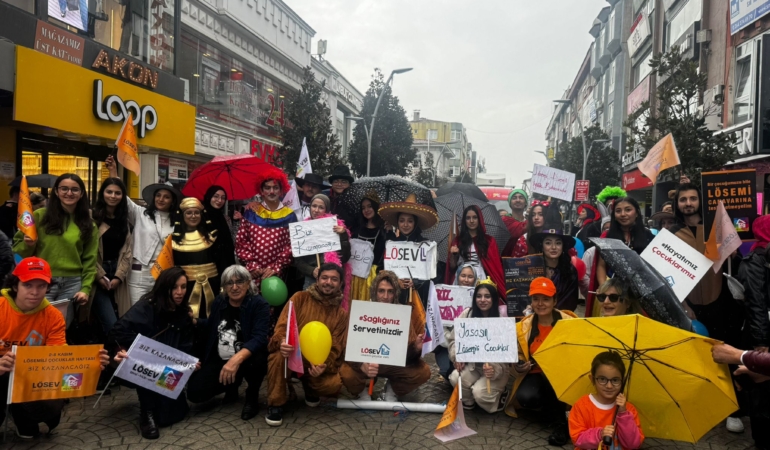 f2172ef8-2d29-44ac-8e7d-95d6e017b37e