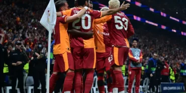 galatasaray-dan-tarihi-zafer-liverpool-u-1-0-yenerek-sampiyonlar-da-ilk-3-puani-aldi-1759294079-100_large