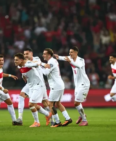 kocaeli-de-milli-zafer-a-milliler-4-gole-kazandi-1760485835-722_large