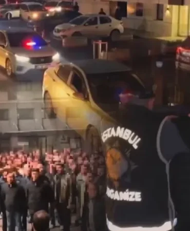 organize-suc-orgutune-darbe-17-supheli-yakalandi-1761894446-606_large