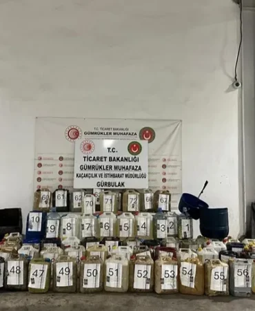 ticaret-ten-4-4-milyar-tl-lik-uyusturucu-operasyonu-1759911005-889_large