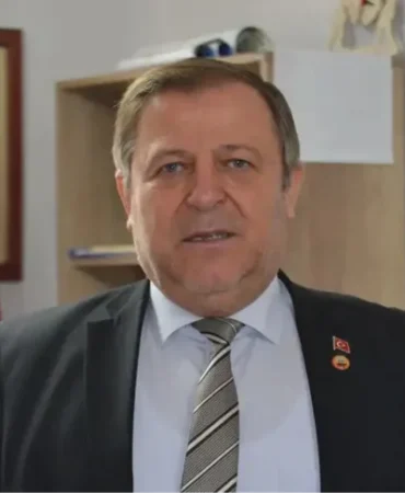 tued-uludag-sube-baskani-pars-enflasyon-emeklinin-1-266-tl-sini-yuttu-1759820191-993_large