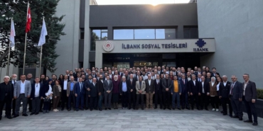 c9f61d4b-ab0e-41ac-b36f-18bea6a84763