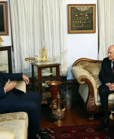 cumhurbaskani-erdogan-dan-bahceli-ye-ziyaret-1762964635-944_large