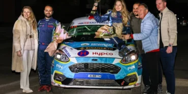 dunyanin-ilk-ve-tek-engelli-ralli-pilotu-kubra-hiz-kesmedi-1763465202-320_large