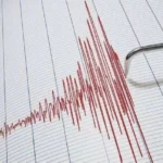 ege-denizi-nde-korkutan-deprem-1638250194-476_large