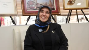 ko-mekle-sanat-yolculugunu-gtoda-sergiledi-2