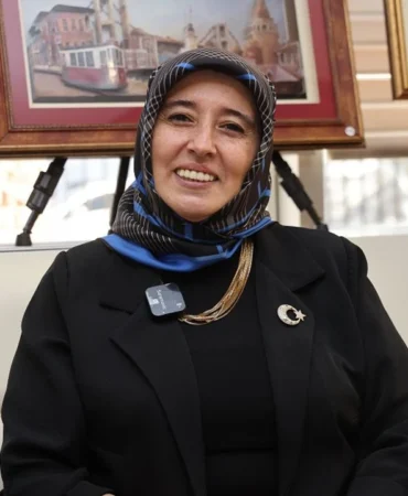 ko-mekle-sanat-yolculugunu-gtoda-sergiledi-2