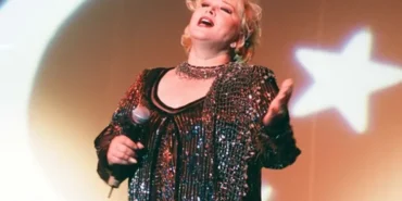 turk-sanat-muziginin-efsane-ismi-muazzez-abaci-vefat-etti-1762969416-881_large