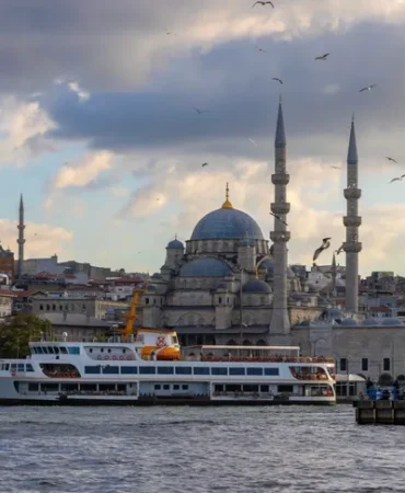 yurtta-bugun-parcali-bulutlu-hava-hakim-1761790597-955_large