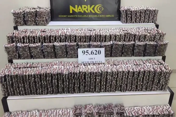 72-ilde-uyusturucu-tacirlerine-buyuk-darbe-1-haftada-970-supheli-yakalandi-1765174045-917_large