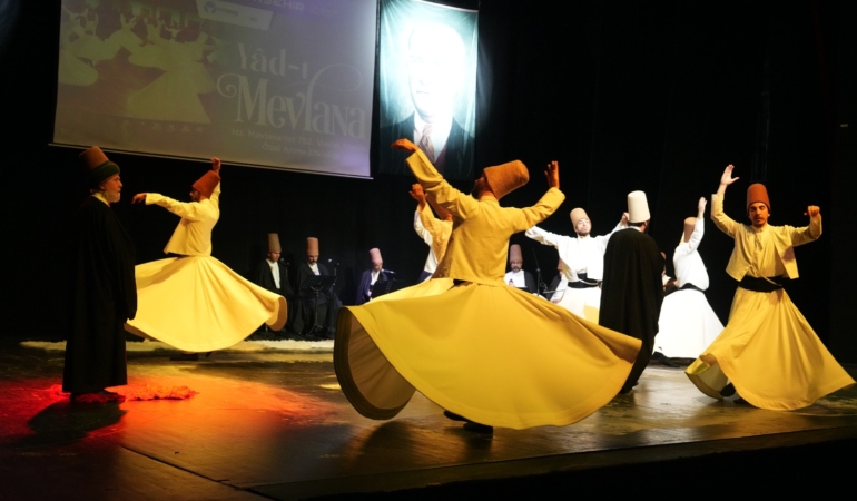 Büyükşehir, Mevlana'yı sema ile yad etti (4)