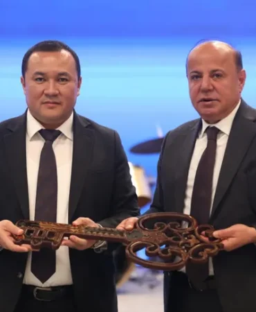 ankara-2026-turk-dunyasi-turizm-baskenti-unvanini-resmen-devraldi-1766763042-112_large