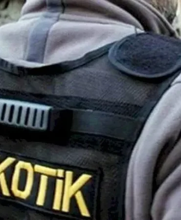 ankara-da-narkoguc-operasyonlari-kilolarca-uyusturucu-ele-gecirildi-1764848028-782_large