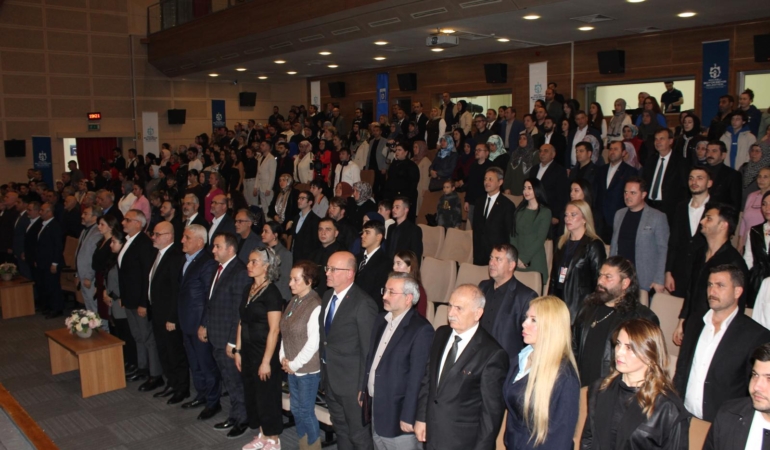 b8865bc0-0747-484d-bab3-c1e27c3383bd