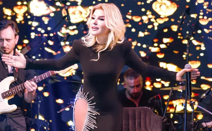 gulben-ergen-den-yilin-finaline-sold-out-sov-1766300866-440_large