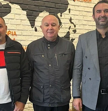 iyi-parti-kocaelide-yerel-yonetimler-ekibi-netlesti-511109-5d9d9-4056