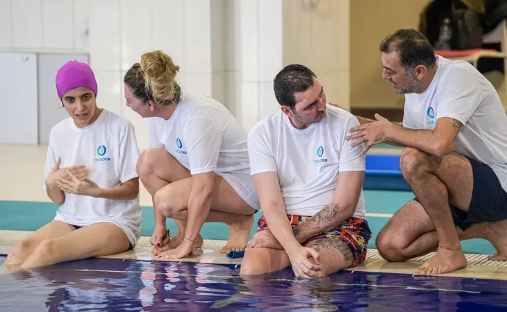 izmir-de-suyun-iyilestirici-gucuyle-engeller-asiliyor-1764655621-192_large