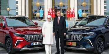 kocaeli-de-belediye-baskanlari-neden-togg-a-binmiyor-cumhurbaskani-erdogan-in-yerli-ve-milli-vizyonuyla-celisen-tablo-6488