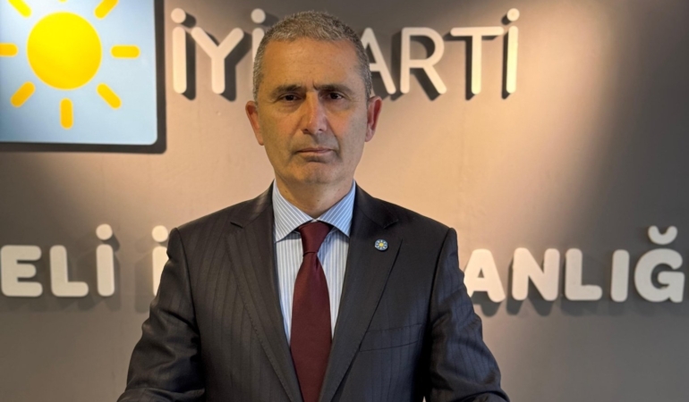 original-iyi-parti-kocaelinde-divan-kurulu-aciklandi-n-4929911-JOH5