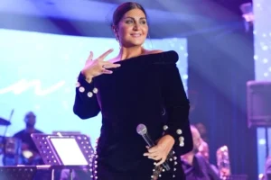 sibel-can-inci-detaylariyla-dikkat-cekti-1765091679-111_large