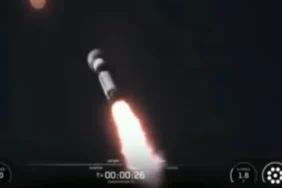 turkiye-uzayda-yeni-bir-esigi-asti-aselsan-in-luna-1-uydusu-uzaya-firlatildi-1764599333-742_large