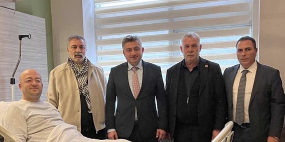 Şener Akın hastaneye kaldırıldı