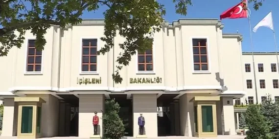 19 ilde vali değişti, 7 vali mülkiye başmüfettişi oldu