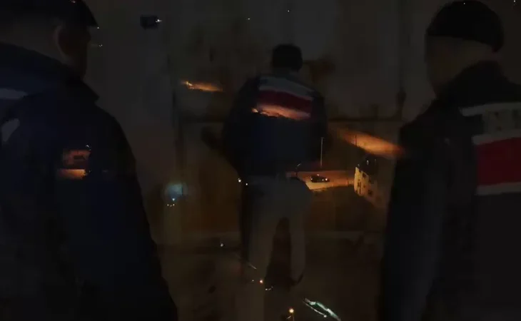 23-ilde-dev-operasyon-6-milyon-hap-ele-gecirildi-1769753429-921_large