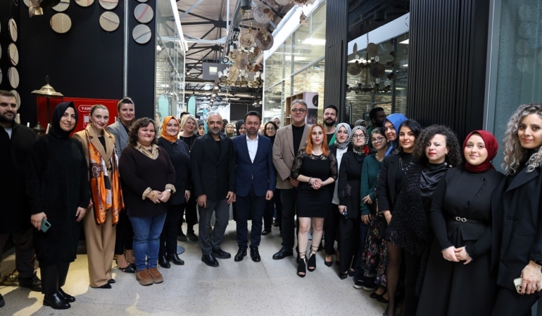 Moda Akademisi'nde emekler sergiler ile taçlanıyor (1)