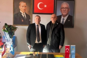 alibeyoglu-ndan-iyi-parti-baskani-yesilbag-a-tam-destek-ziyareti