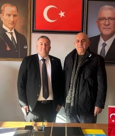 alibeyoglu-ndan-iyi-parti-baskani-yesilbag-a-tam-destek-ziyareti