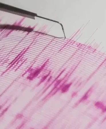 antalya-aciklarinda-4-1-buyuklugunde-deprem-1723191310-961_large