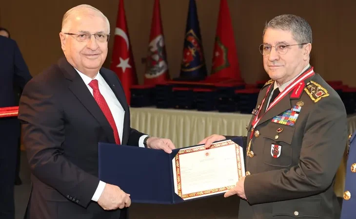 bakan-guler-den-tsk-ya-ovgu-terore-net-uyari-1767715801-252_large