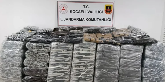 Sahte giyim malzemesi ele geçirildi