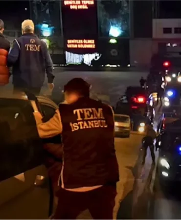 feto-ye-buyuk-darbe-20-gunde-223-supheli-yakalandi-1767679472-145_large