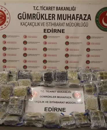 gumruklerde-dev-uyusturucu-operasyonu-1-7-milyar-tl-lik-yakalama-1769324990-538_large