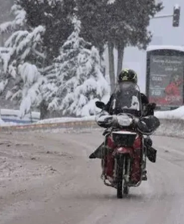 istanbul-da-motokuryelere-kar-yasagi-1647607899-275_large